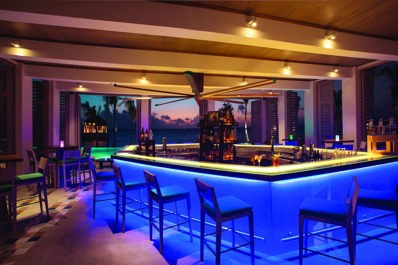 Ozen By Atmosphere At Maadhoo Maadhoo  Exterior photo